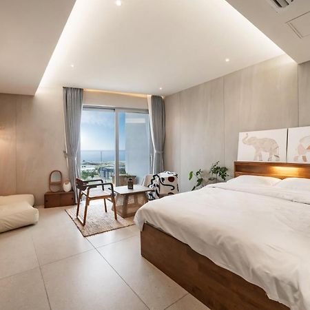 Goseong Gyeoulbada Ocean View Pension Eksteriør bilde