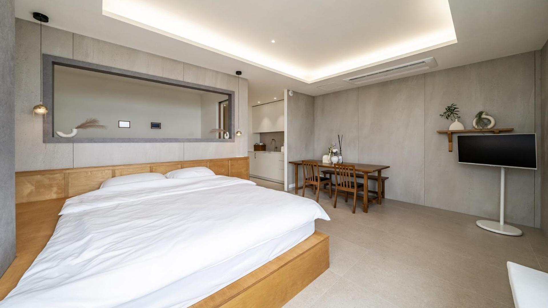 Goseong Gyeoulbada Ocean View Pension Rom bilde