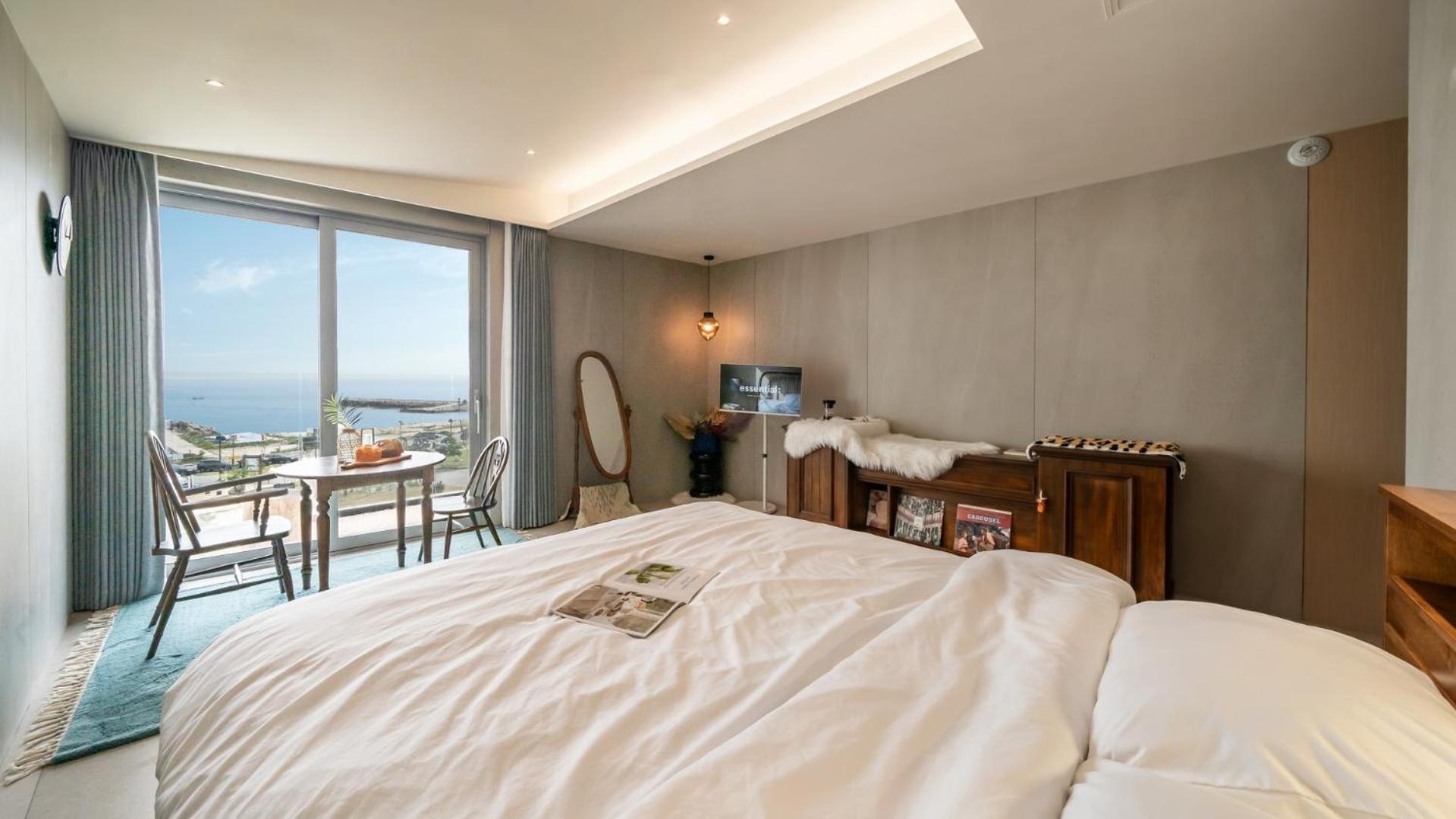 Goseong Gyeoulbada Ocean View Pension Rom bilde